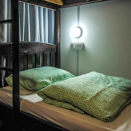 Resort Hostel In City Куала-Лумпур Экстерьер фото
