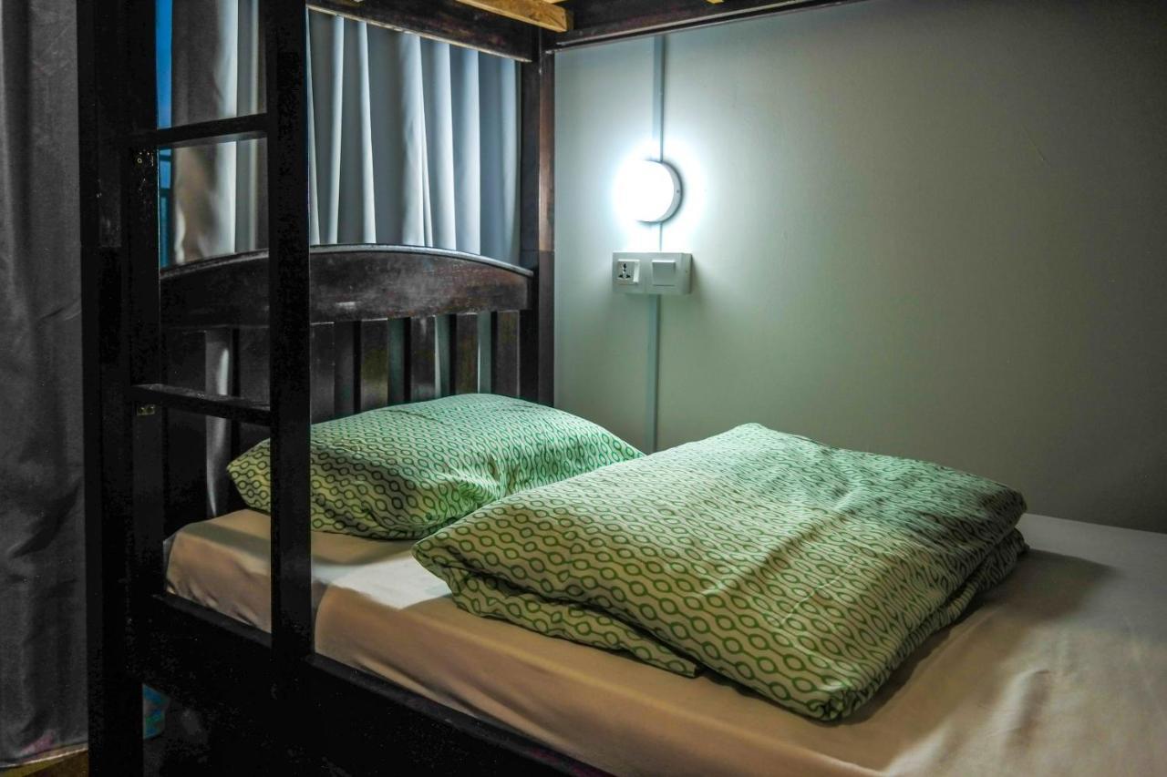 Resort Hostel In City Куала-Лумпур Экстерьер фото